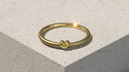 Dainty Heart Ring - 9ct Gold